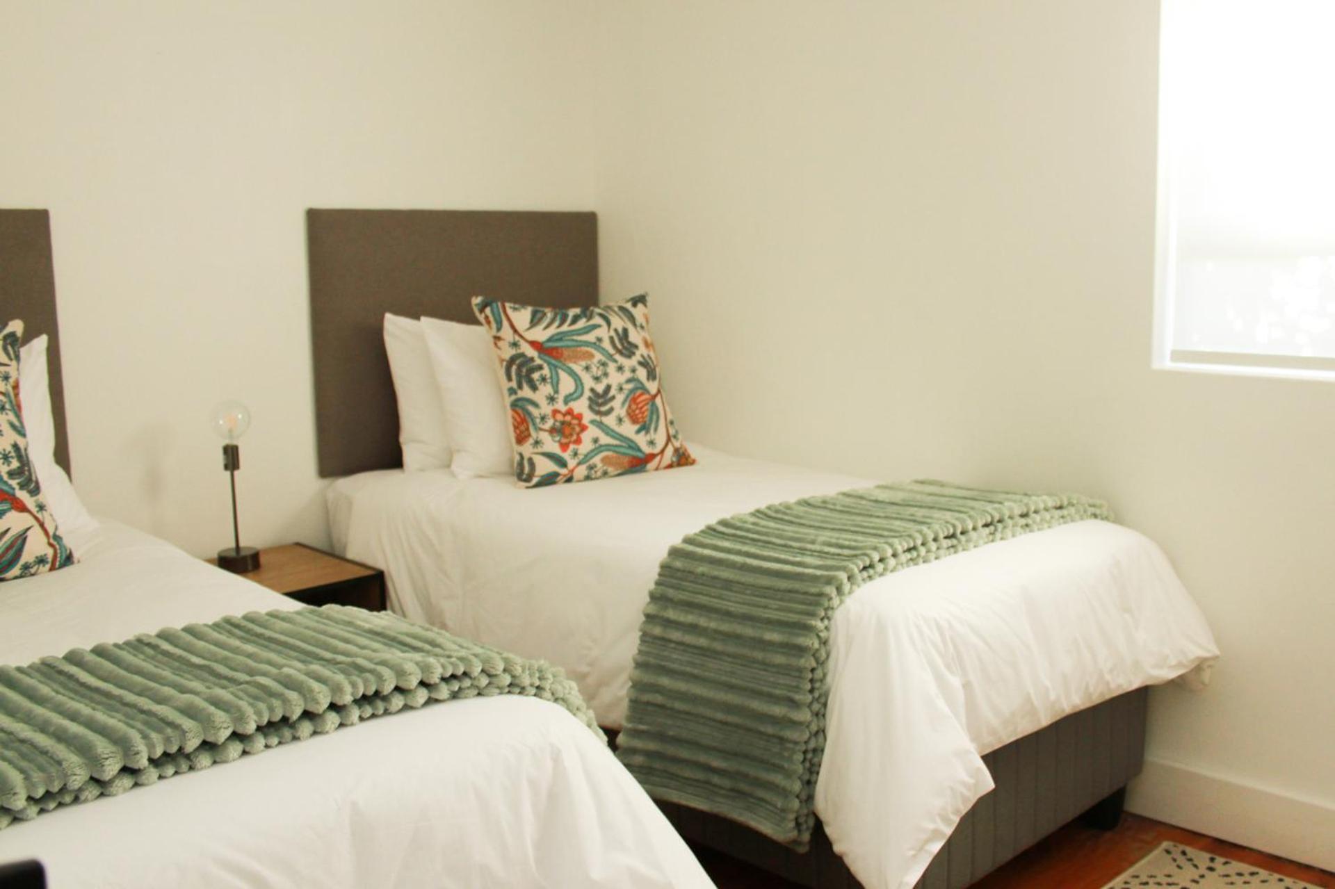 Hermanus Champagne Accommodation Oda fotoğraf